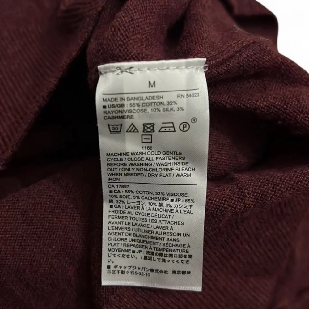 Men’s Banana Republic sweater, burgundy, size medium